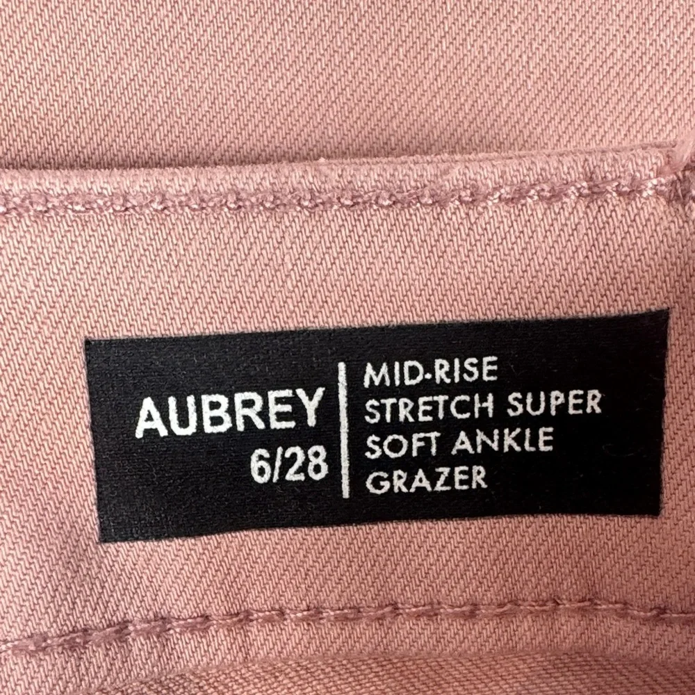 NWT Buffalo David Bitton Mid-Rise Super Stretch Soft Ankle Grazer - Picture 6 of 8